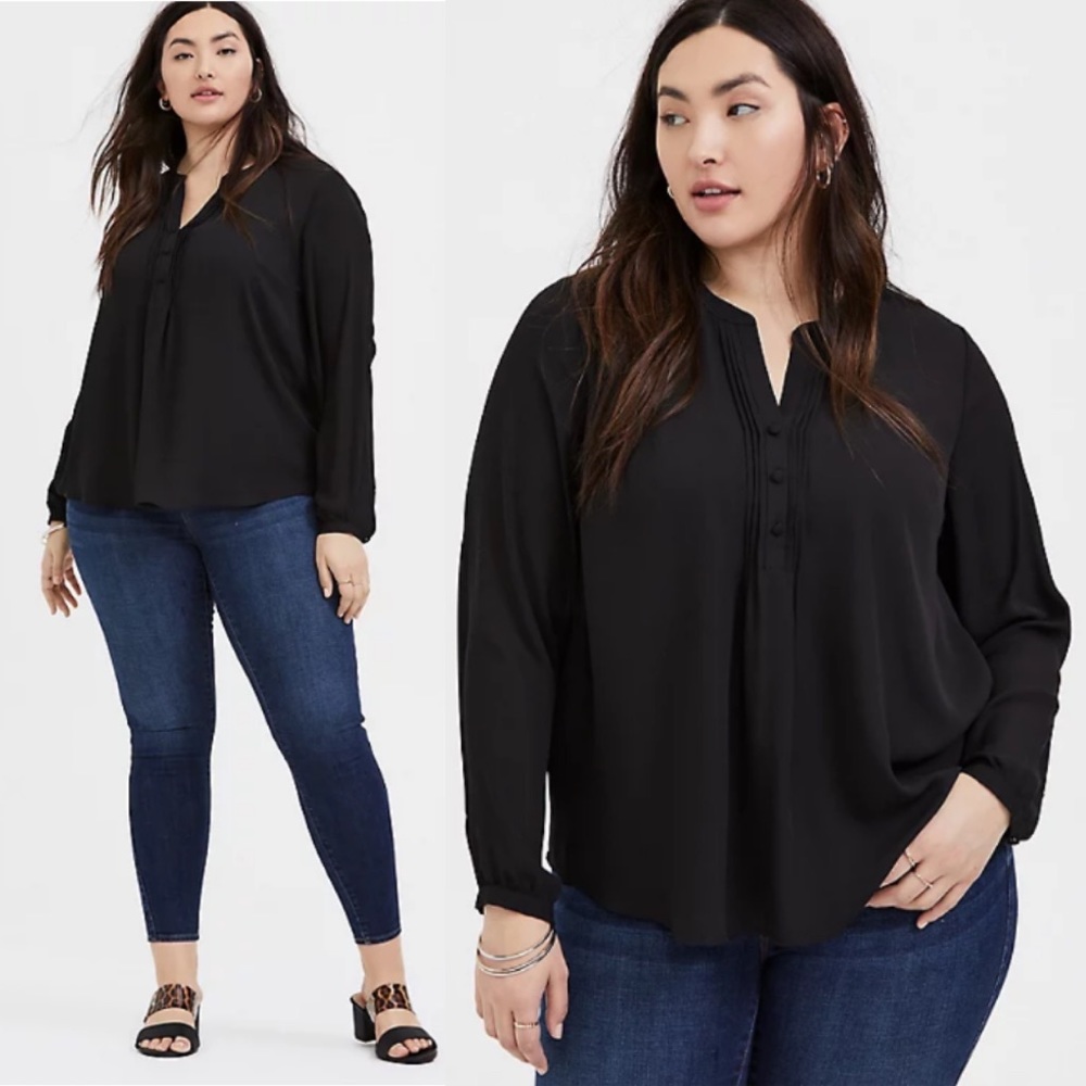 TORRID GEORGETTE PINTUCK BUTTON DOWN BLOUSE